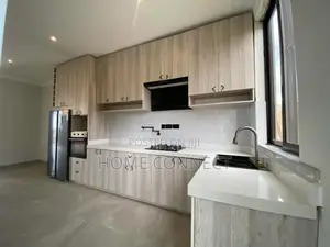 3bdrm Bedsitter in Buziga, Central Division for rent