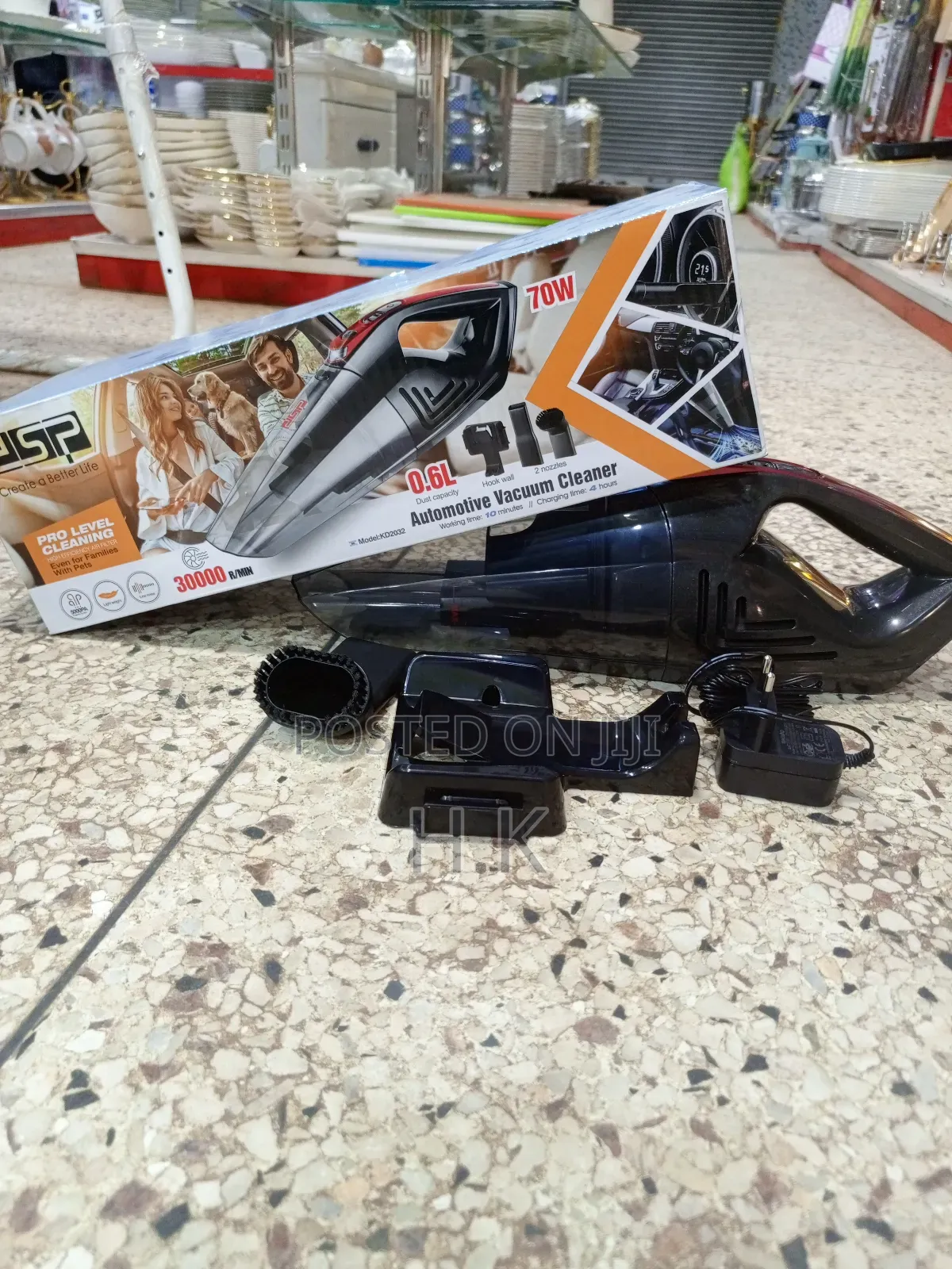 Mest Absaar Kd2032 Automotive Vacuum Cleaner.