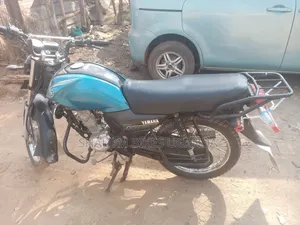 Yamaha Crux 2019 Blue