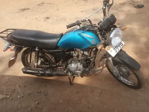 Yamaha Crux 2019 Blue