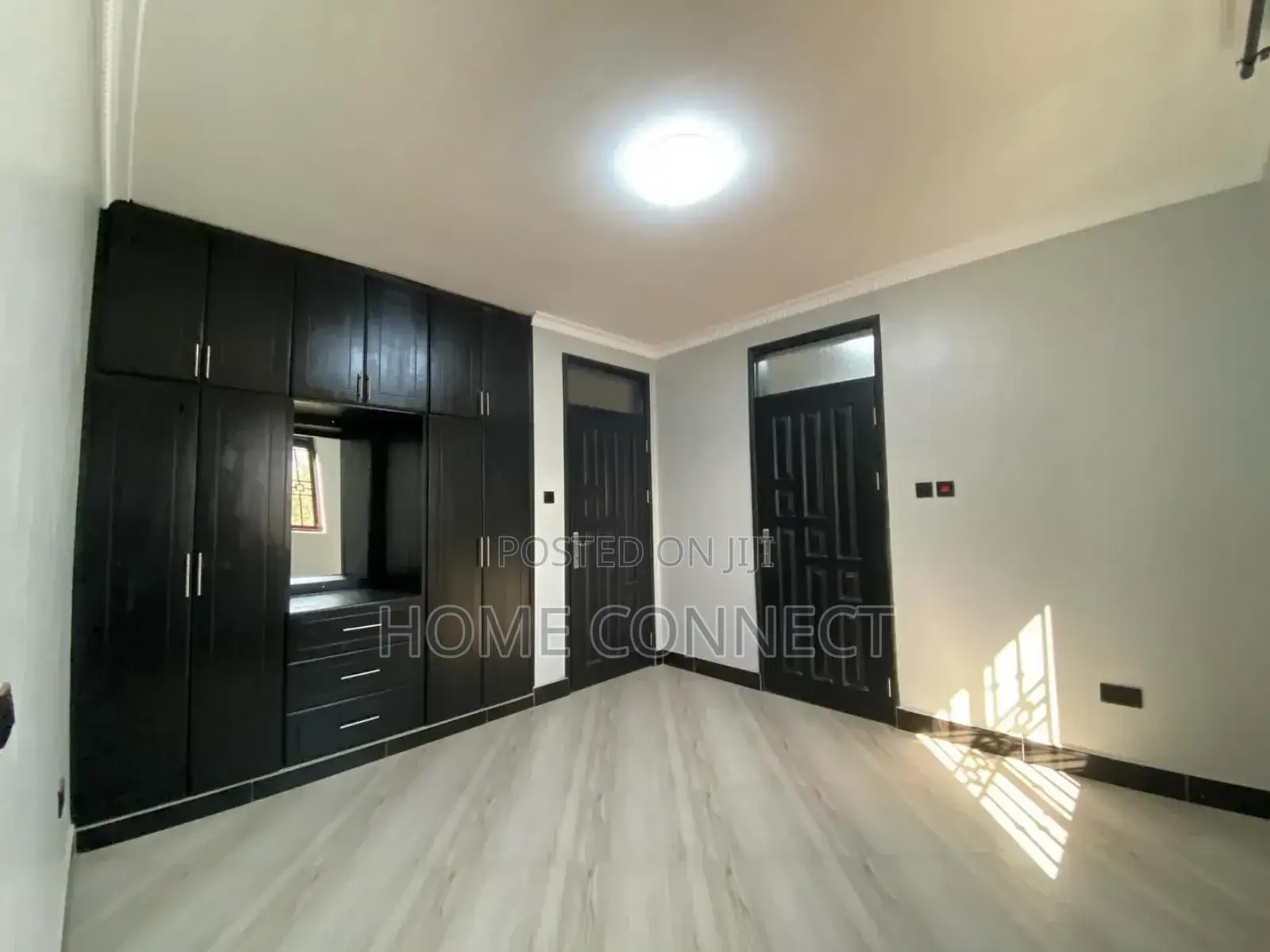 2bdrm Apartment in Muyenga, Central Division for rent