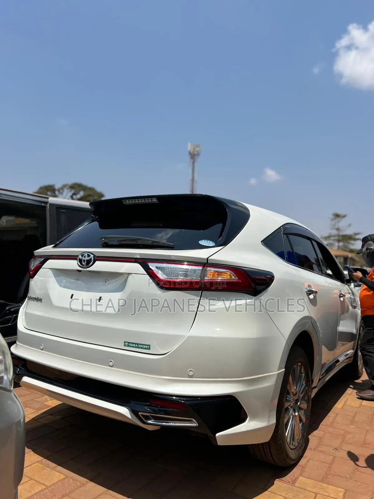 Toyota Harrier 2.0 Turbo 2019 Pearl