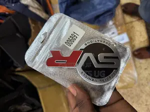 Range Rover SVR Emblem