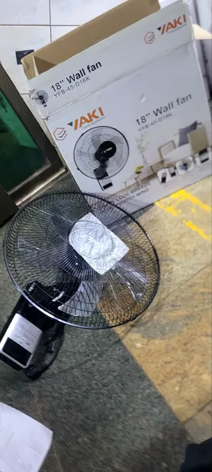 Wall Fans With a Remote 18inches