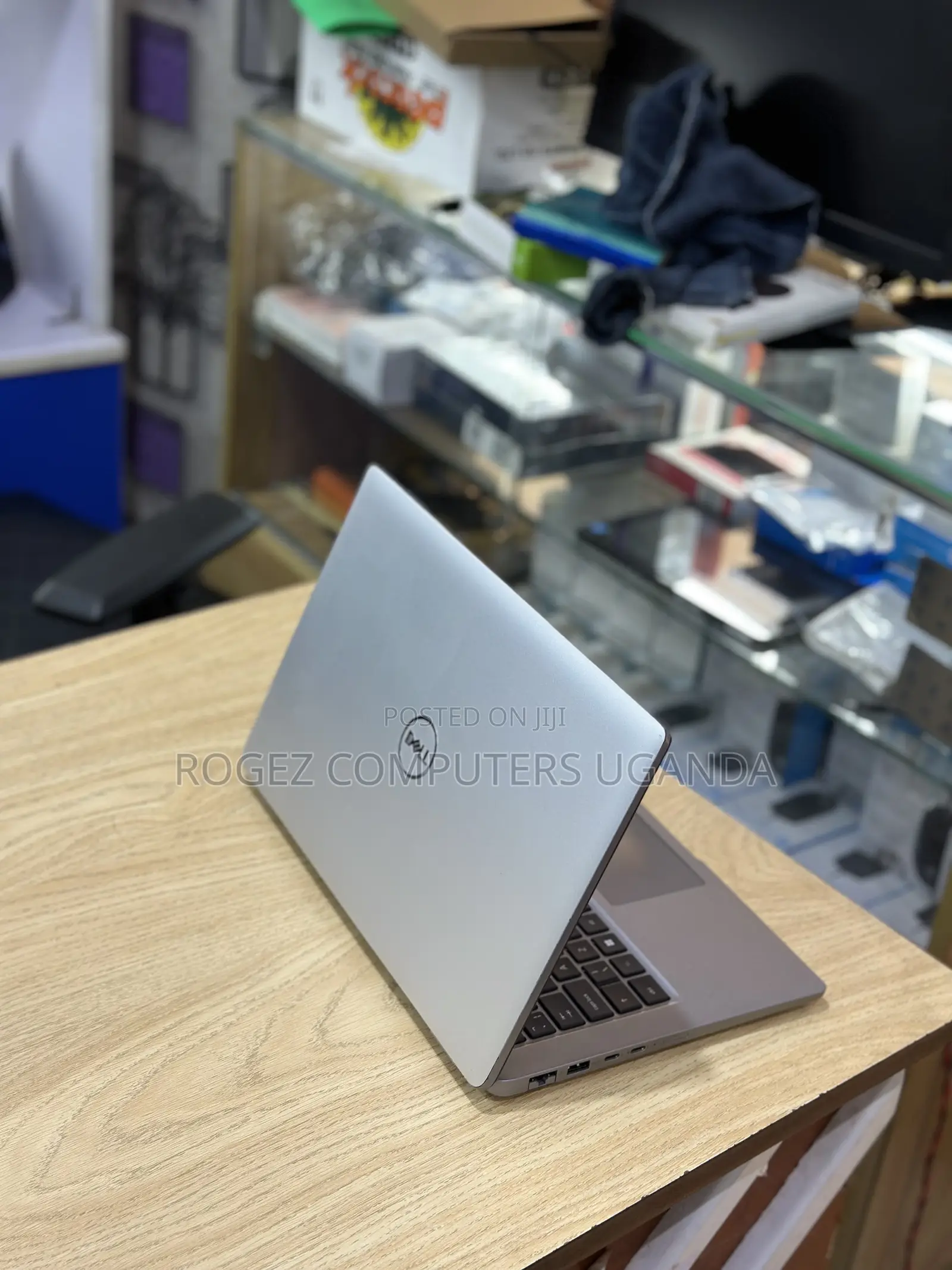 New Laptop Dell Latitude 5440 16GB Intel Core I7 SSD 512GB