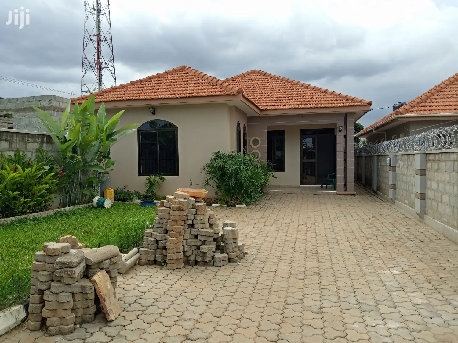 Najjera Executive Bungalow on Sell