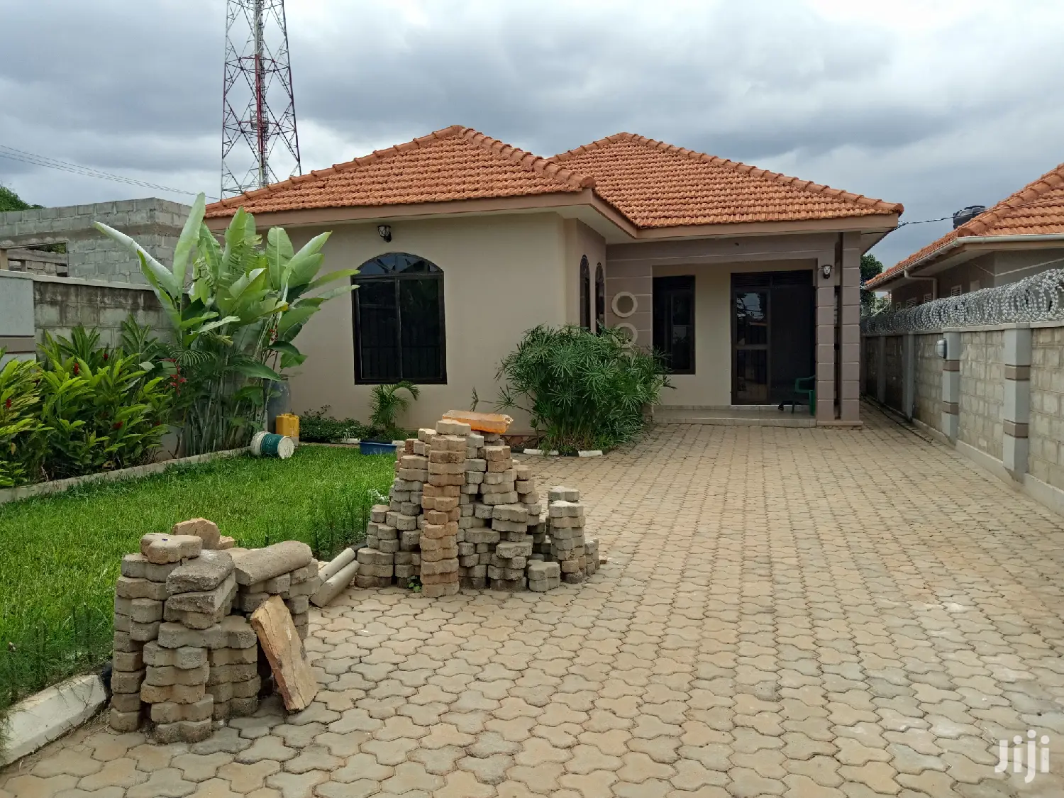Najjera Executive Bungalow on Sell