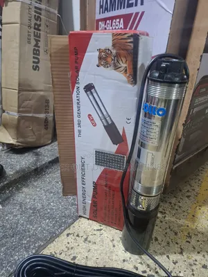 Apollo Solar Submersible Water Pump 40 Meters