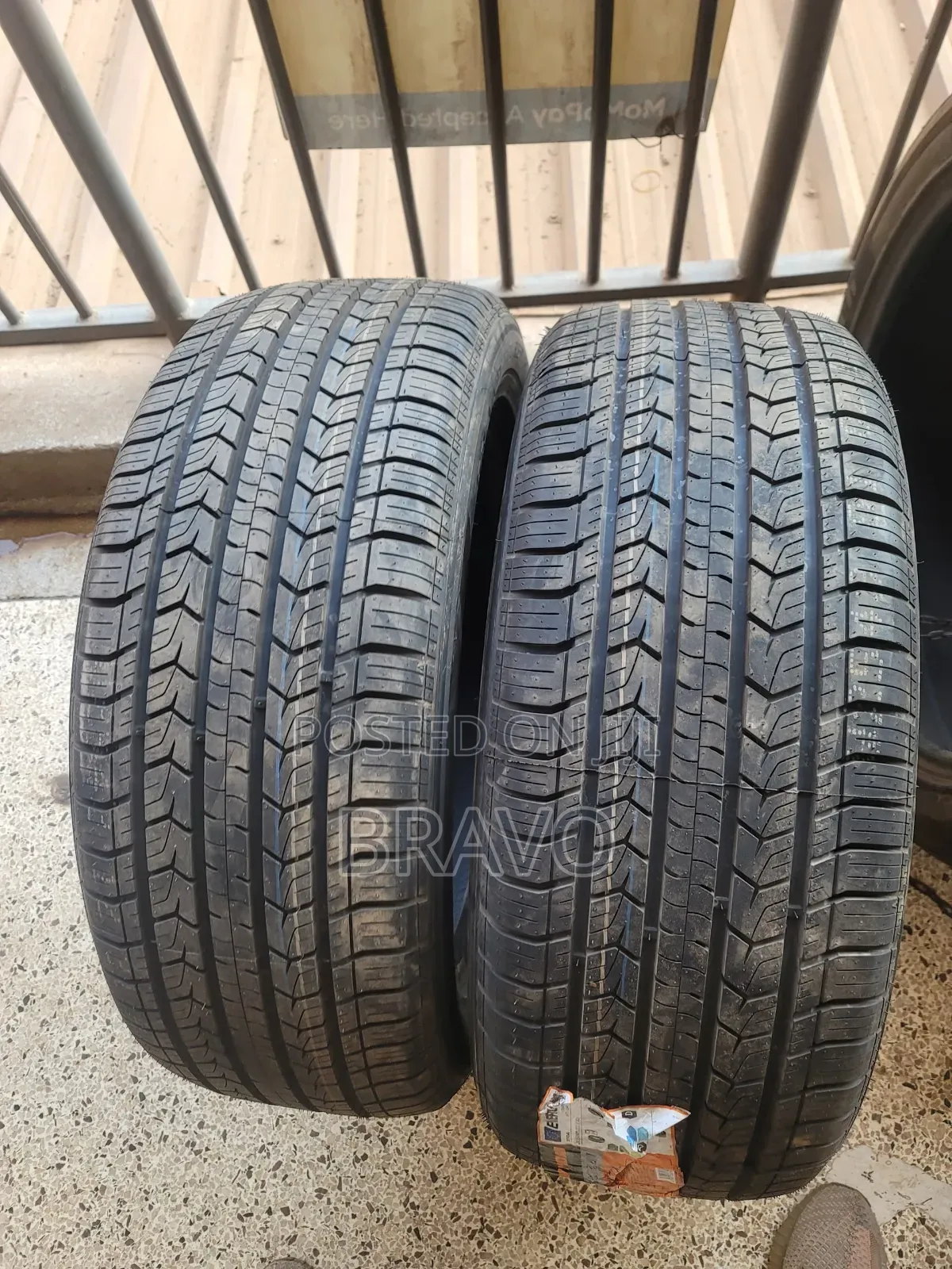 265/50r20 Joyroad Tires for Benz.