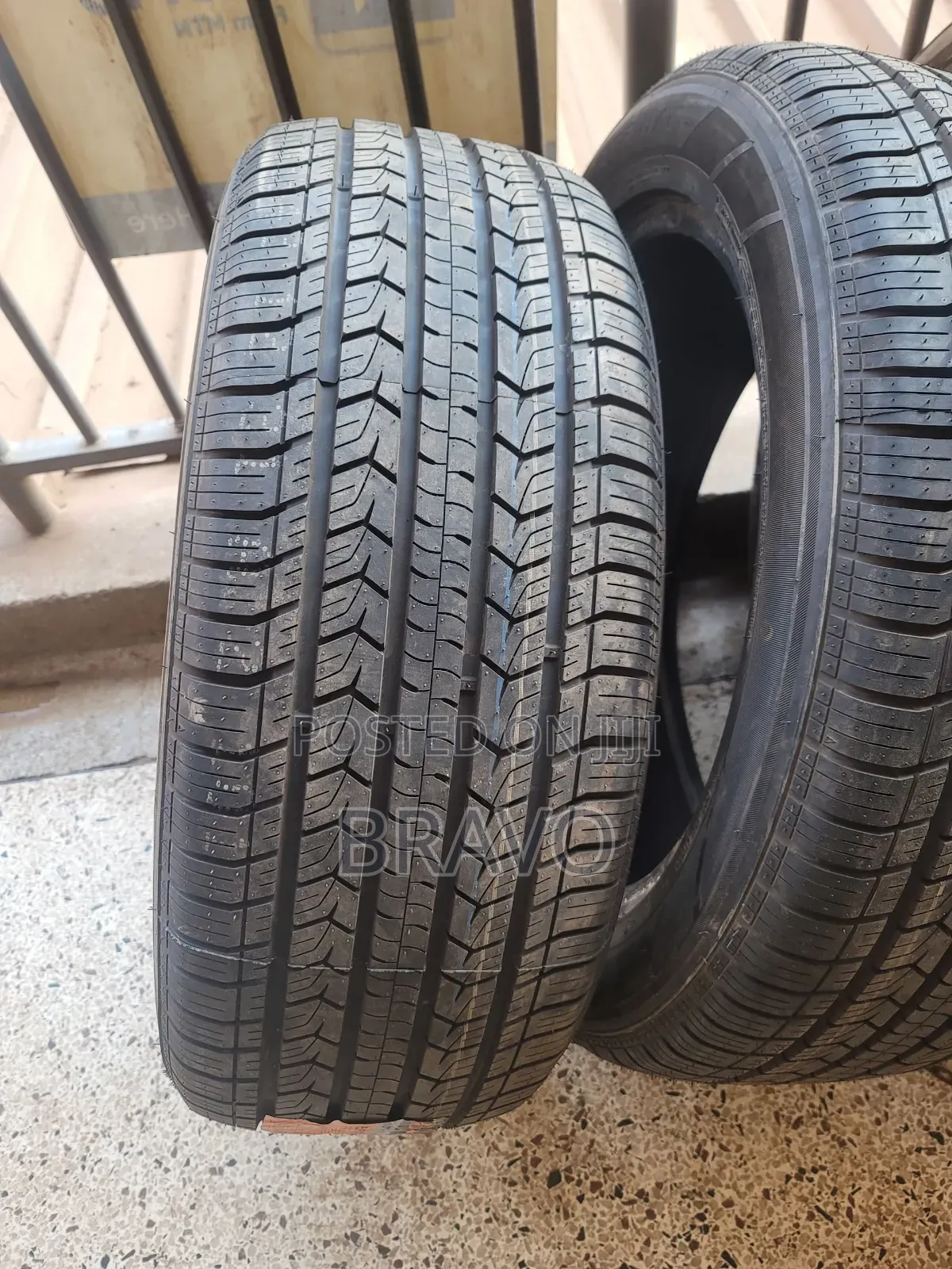 265/50r20 Joyroad Tires for Benz.