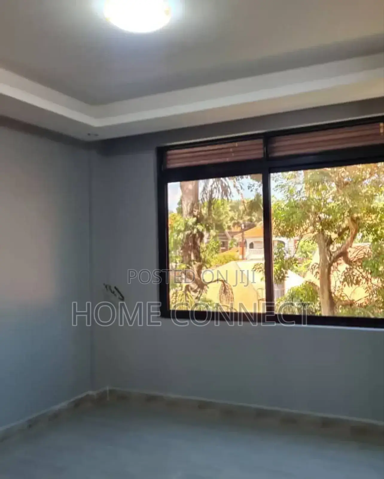 3bdrm Apartment in Muyenga, Central Division for rent