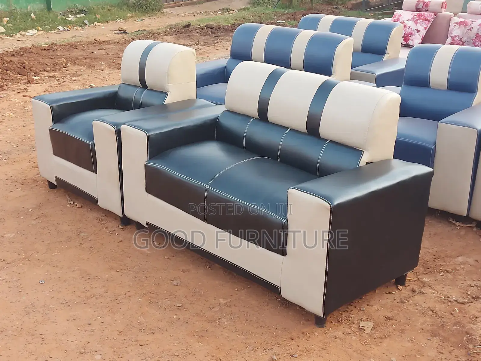 Comfortable Three Seaters Sofas Set