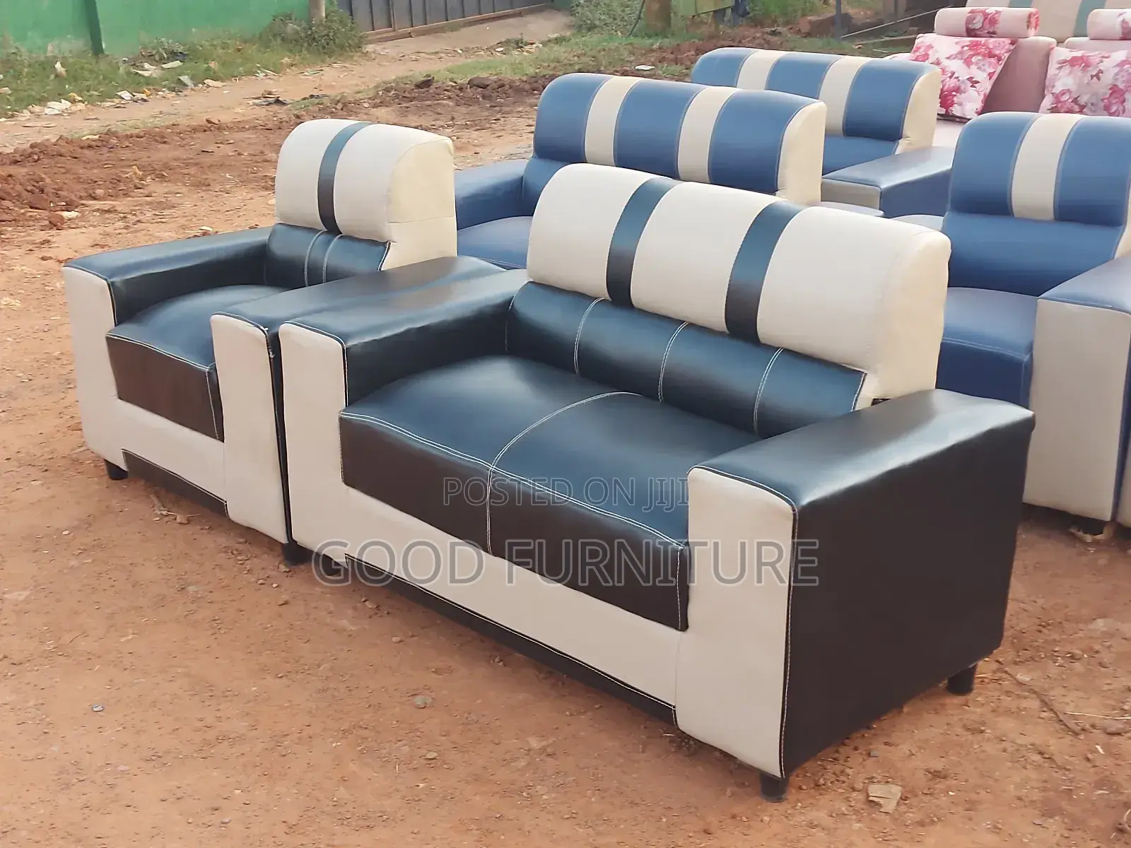 Comfortable Three Seaters Sofas Set