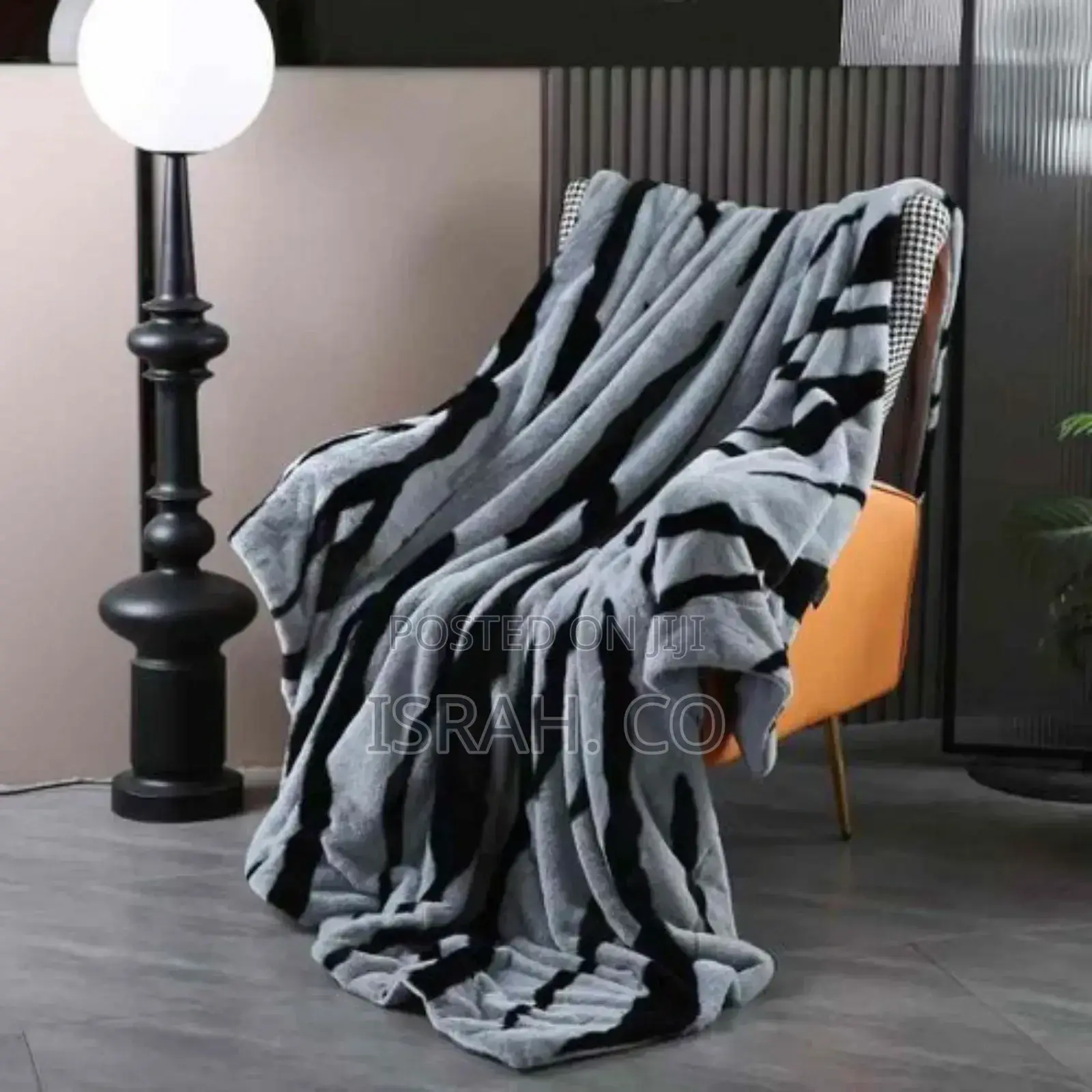 Cozy Plush Blanket for Women Men Kids Gray
