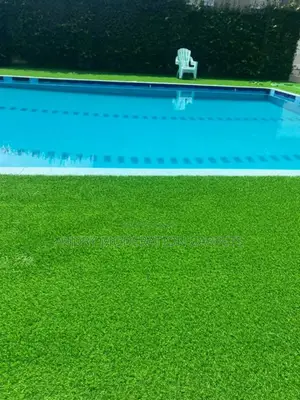 Side Grass Carpet