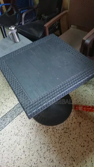 Plastic Squear Treble