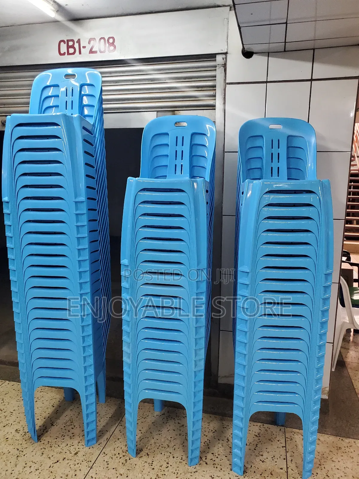 Different Plastic Chairs Plastic Chairs(Light Blue)