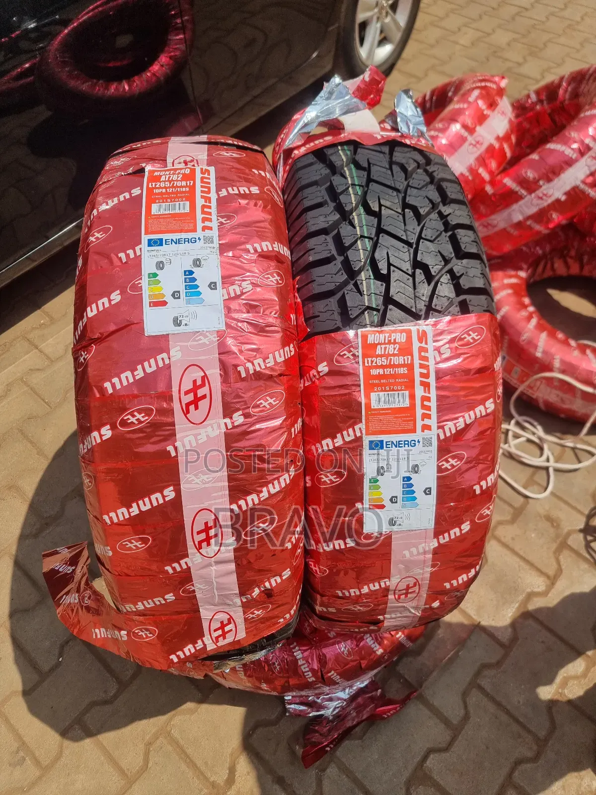 265/70r17 All Terrian Tires for Land Cruiser, Double Cabin.