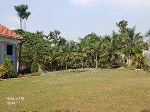 6bdrm Block of Flats in Wemac Properties, Wakiso / Wakiso for sale