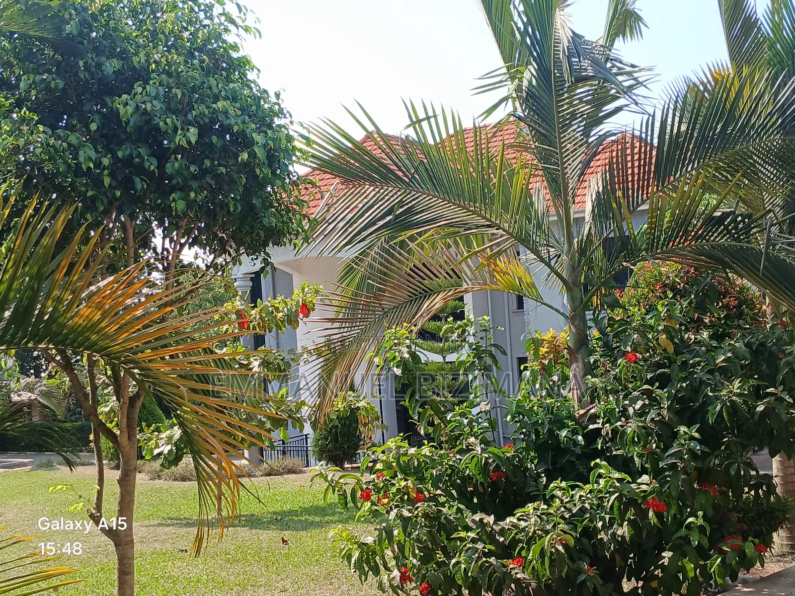 6bdrm Block of Flats in Wemac Properties, Wakiso / Wakiso for sale