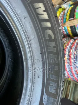 265/60r18 Michelin Tyres for Land Cruiser.