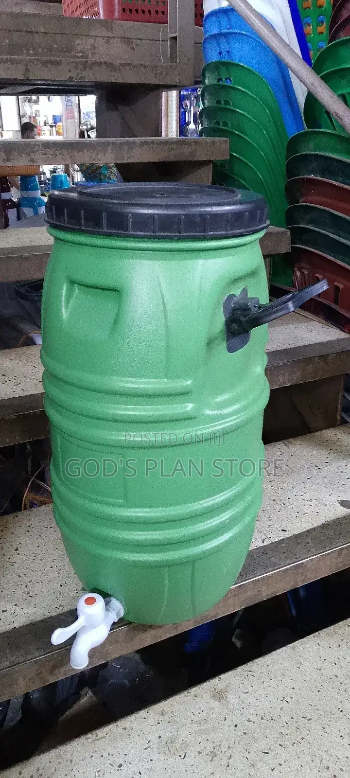 Water Tanks With Tap