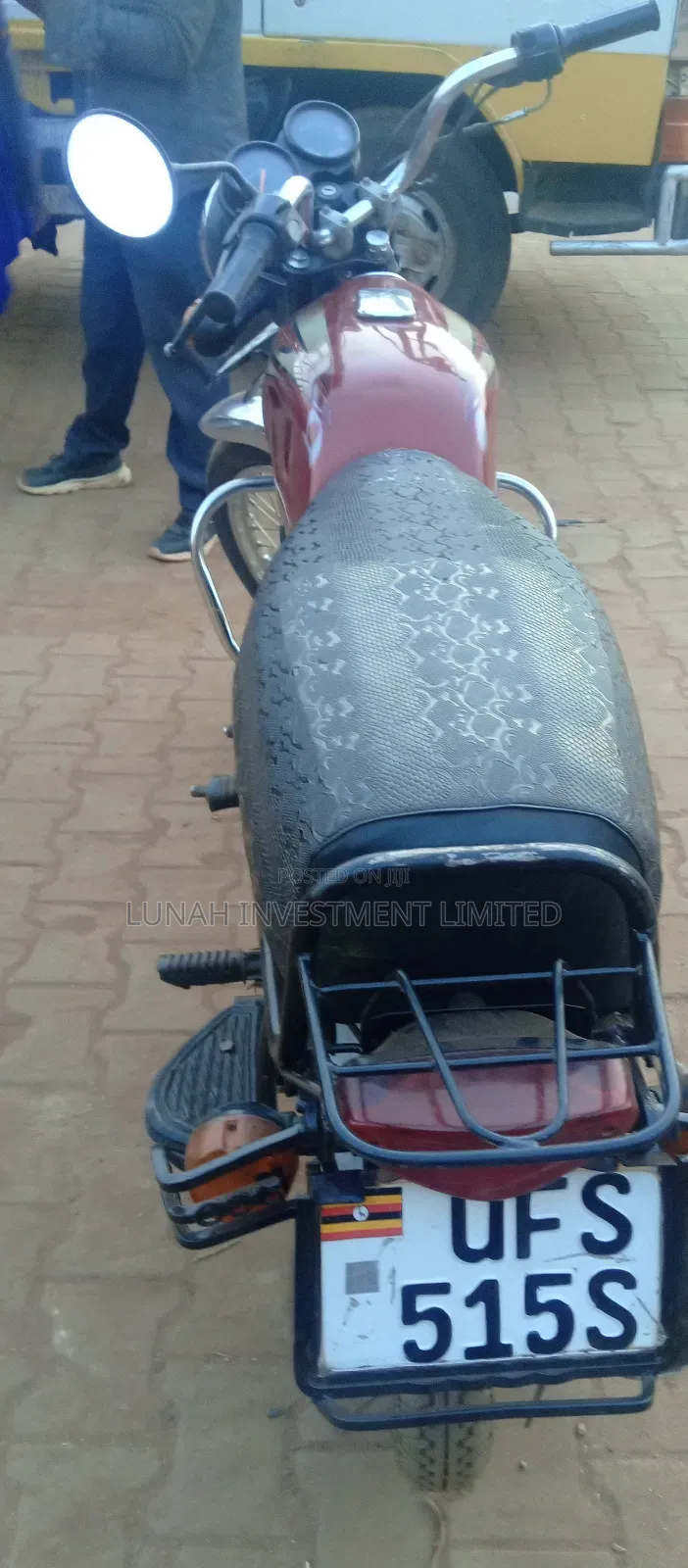 Bajaj Boxer 2024 Red