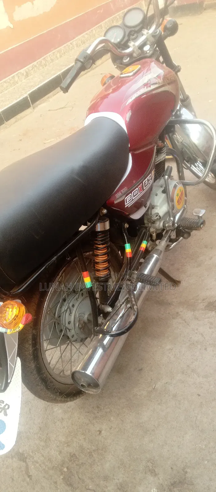 Bajaj Boxer 100 2024 Red