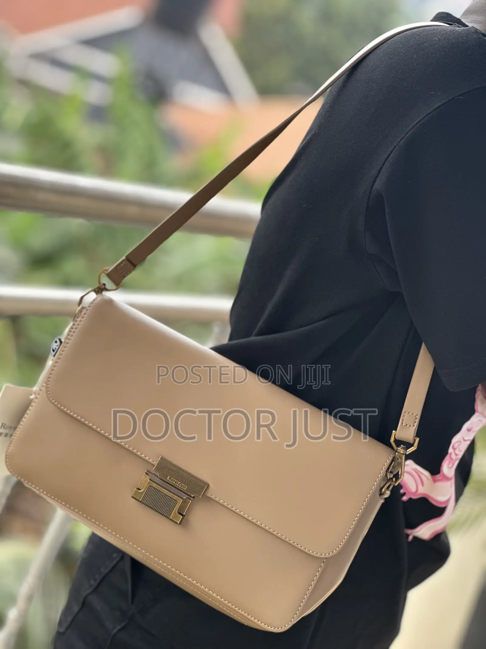 Underarm/ Shoulder Bag/ Crossbody Bag.