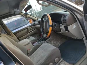 Toyota Land Cruiser Cygnus 4.7 2005 Silver