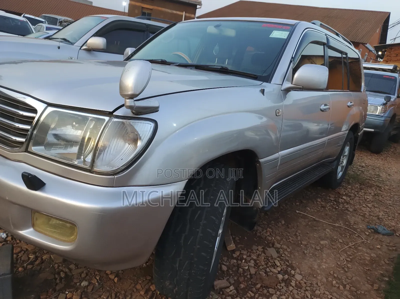 Toyota Land Cruiser Cygnus 4.7 2005 Silver