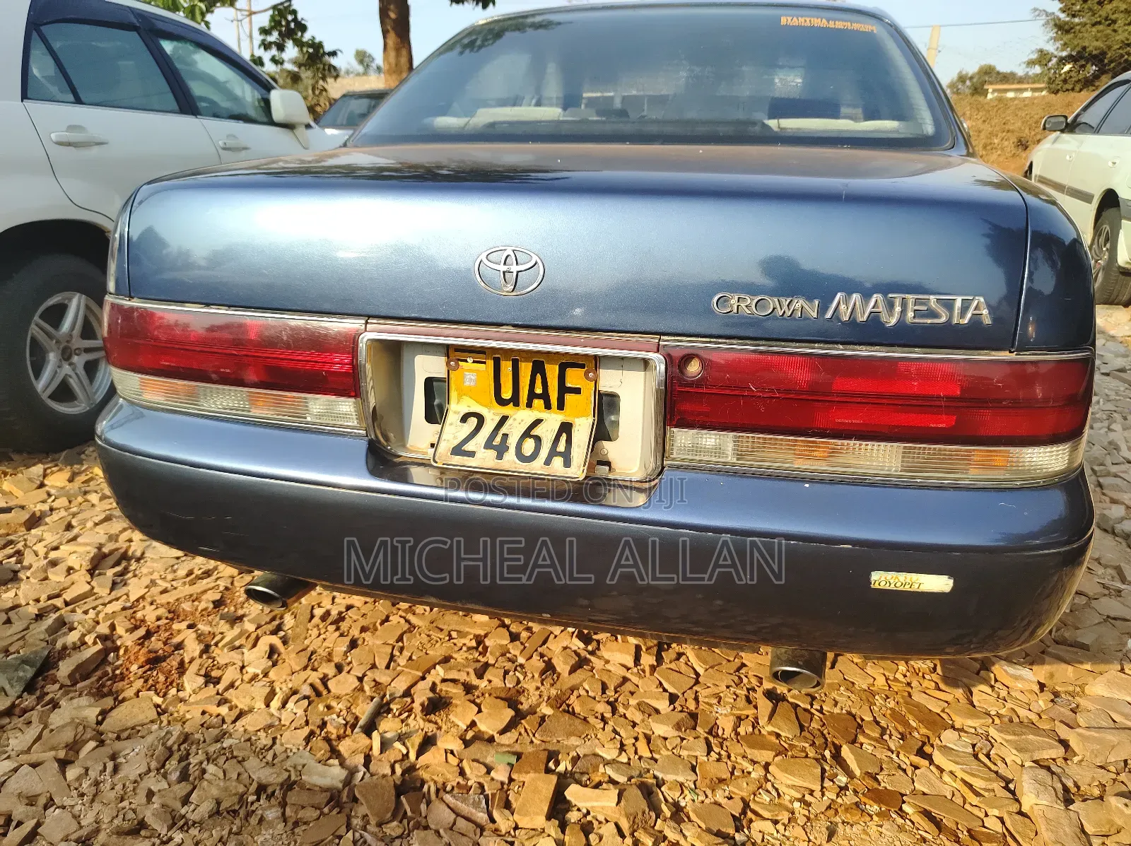 Toyota Crown Majesta 2000 Silver