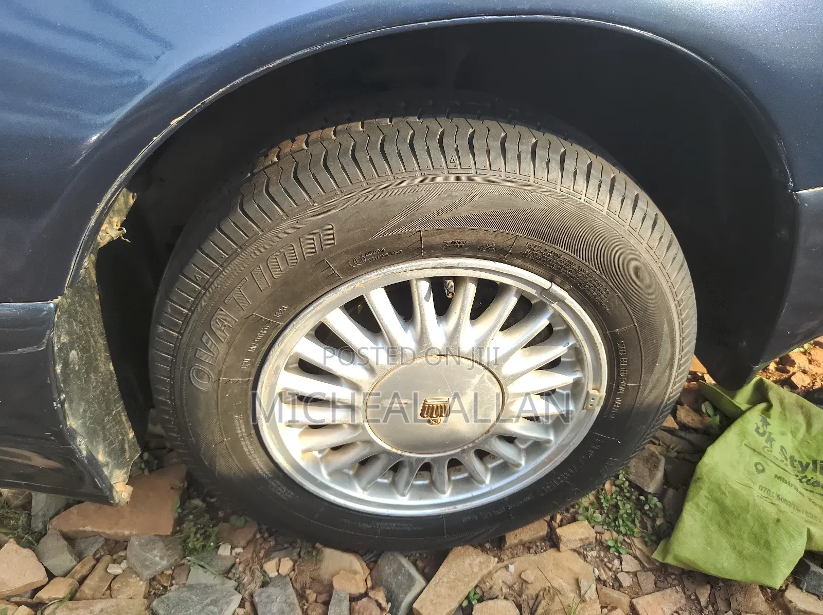 Toyota Crown Majesta 2000 Silver