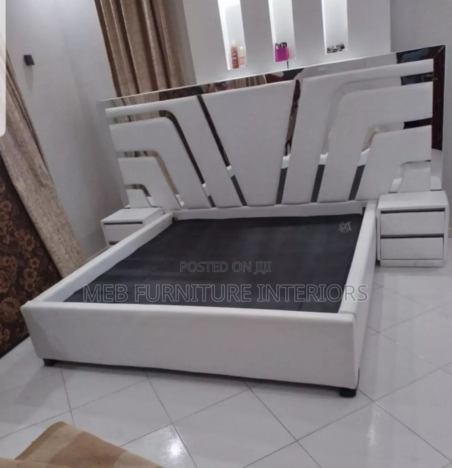 5 * 6 Bed Queen Size in Unique Color Available