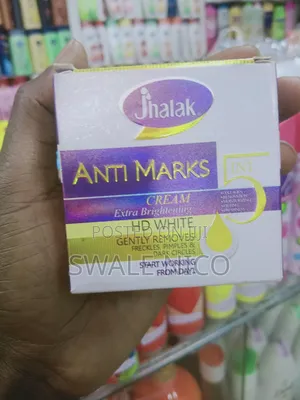 Photo - Jhalak Anti Marks Cream