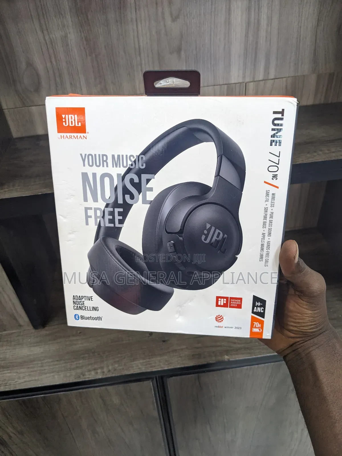 JBL Tune 770
