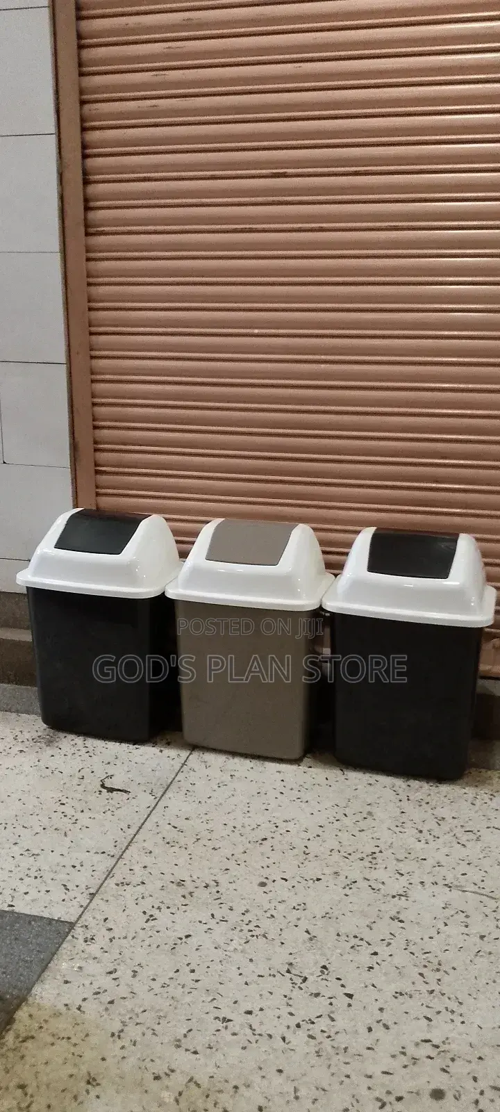 Plastic Swing Bins/Dust Bins
