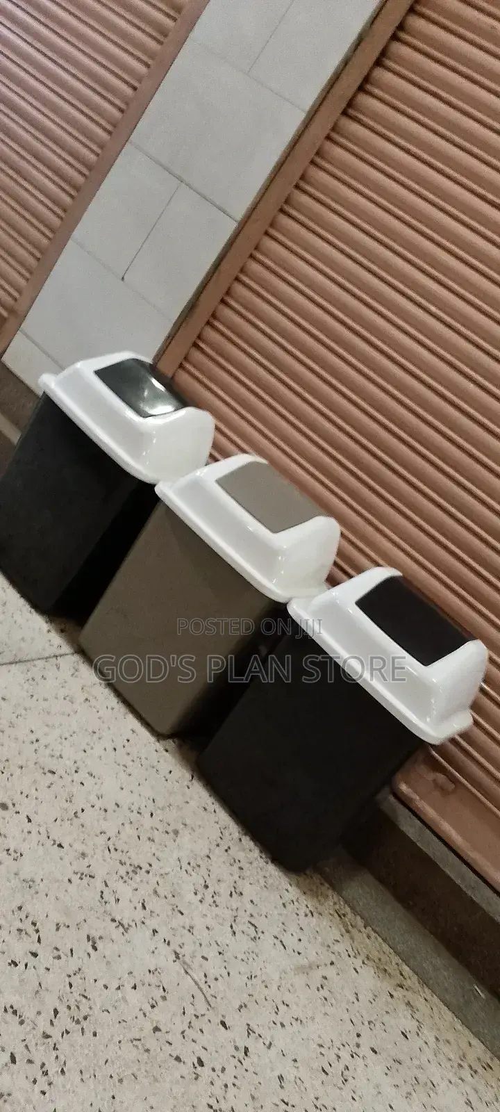 Plastic Dust Bins