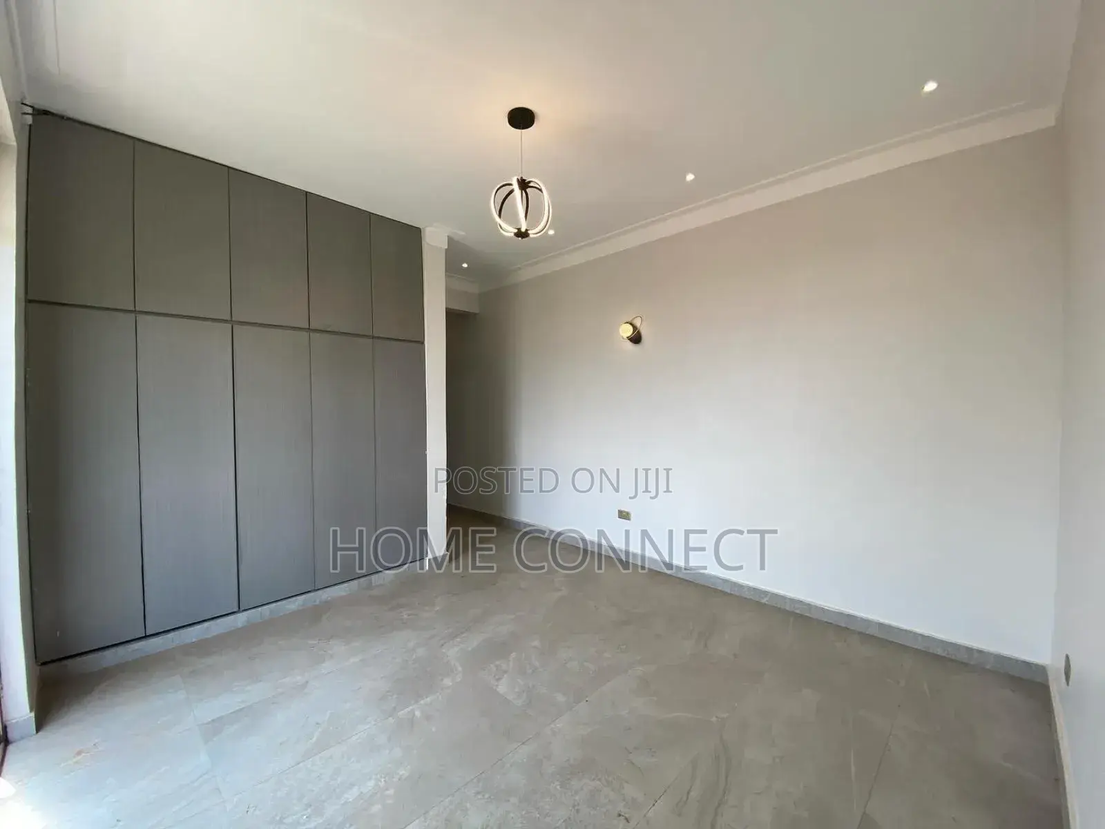 3bdrm Apartment in Muyenga, Central Division for rent