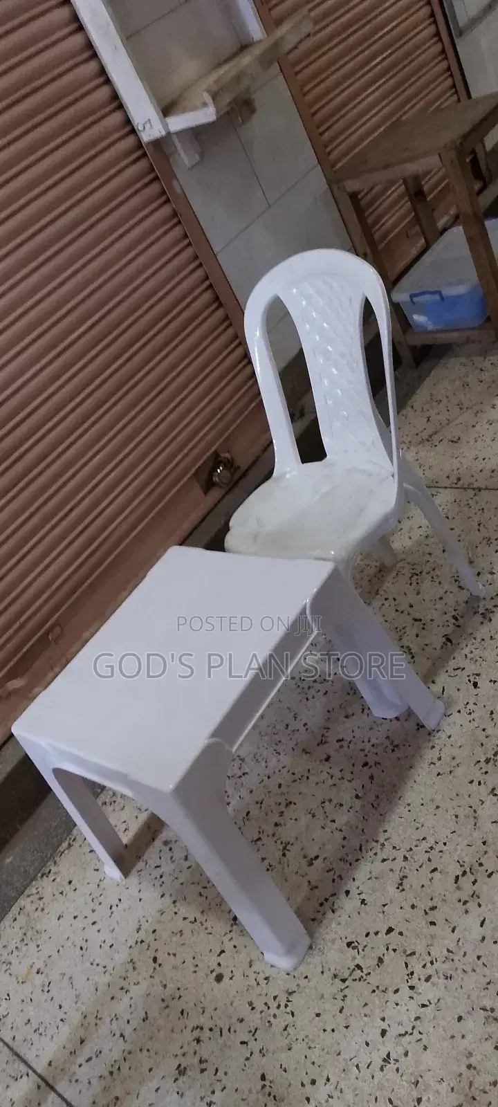 1 Chair and Table Set