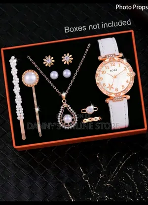 Photo - Soki Soki Ladies Watch 1pc Ladies Fashionable Casual Quartz