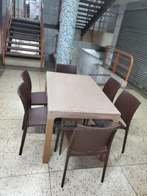 Dining Plastic 6 Chairs and Table for Hotel/Restaurant/Bar
