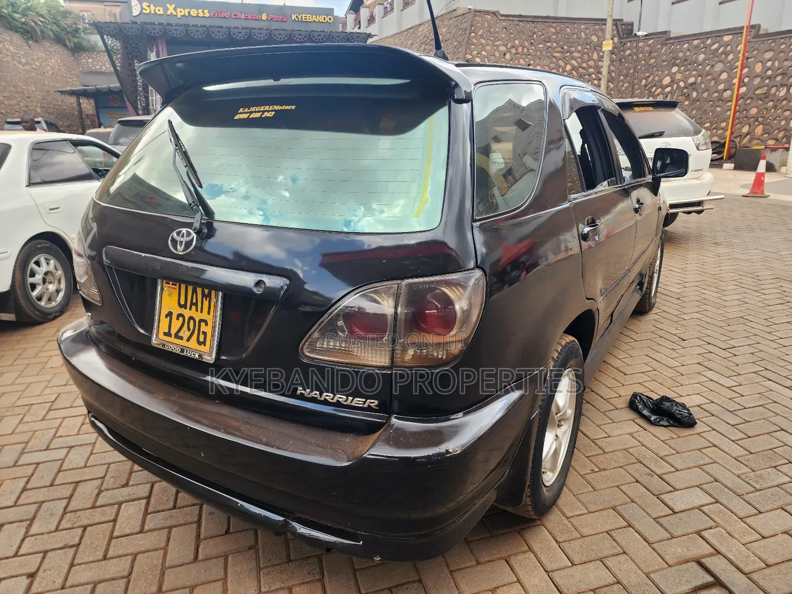 Toyota Harrier 3.0 V6 1999 Black