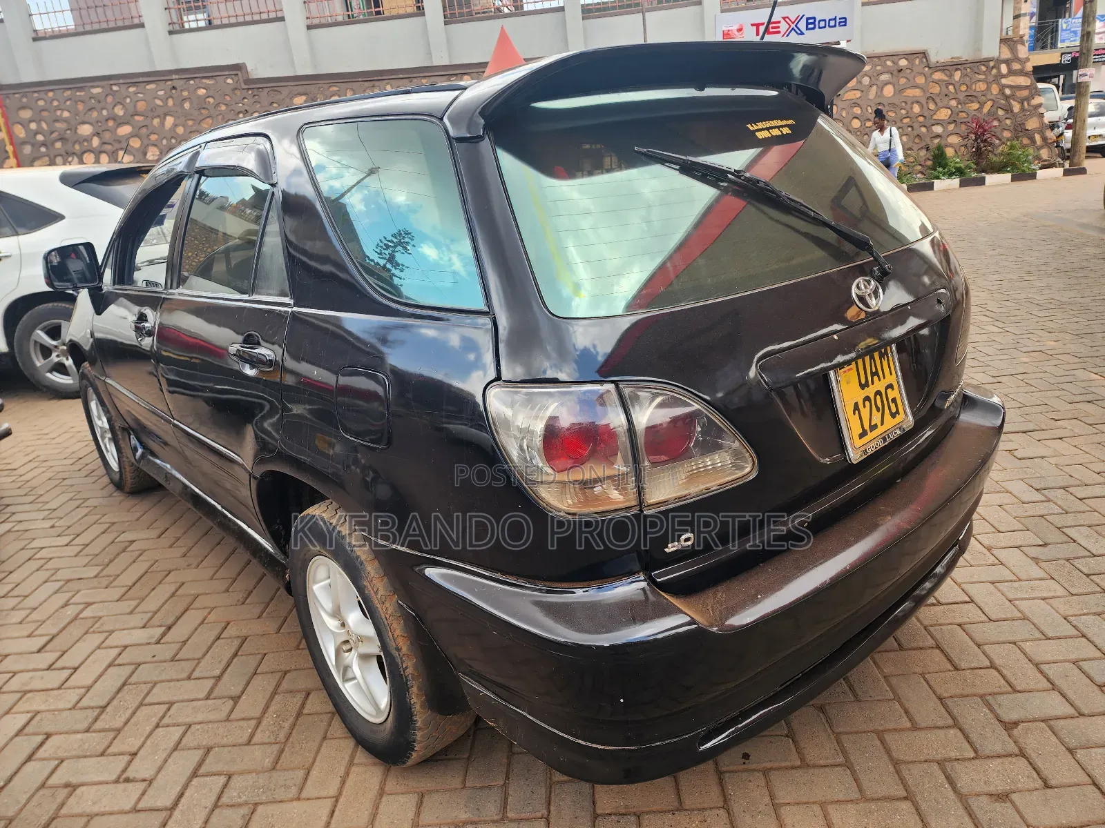 Toyota Harrier 3.0 V6 1999 Black