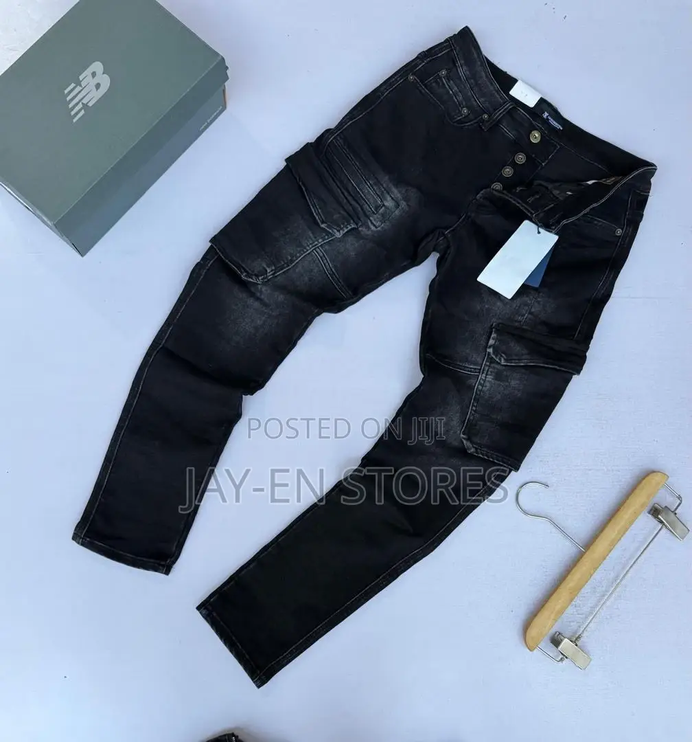 Non Fade Jeans