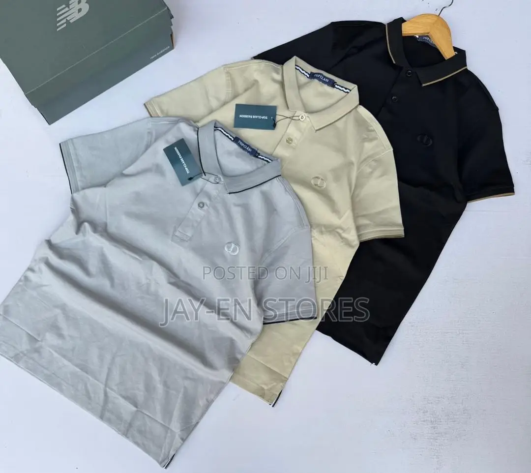 Casual Colored and Round Neck Tshirts