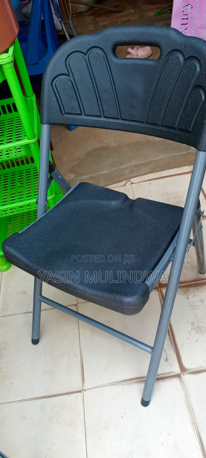 Foldable Chair.