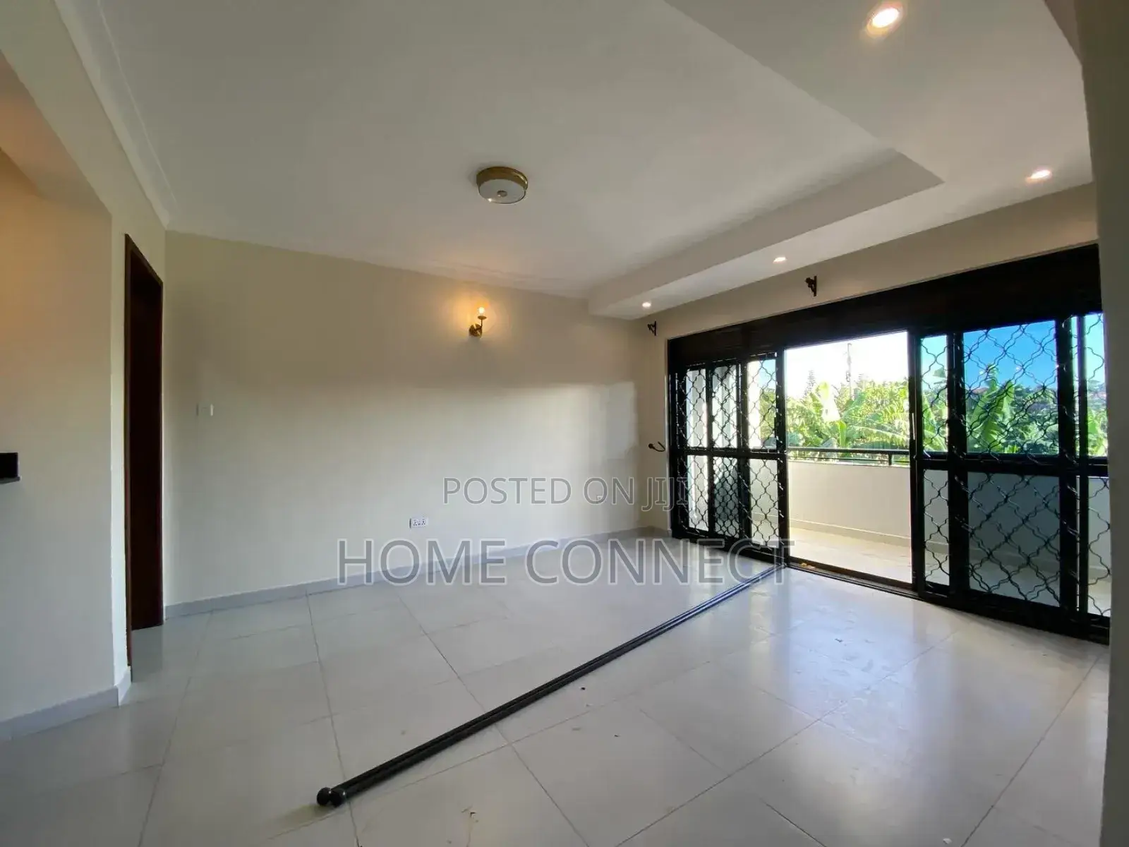 2bdrm Apartment in Muyenga, Central Division for rent