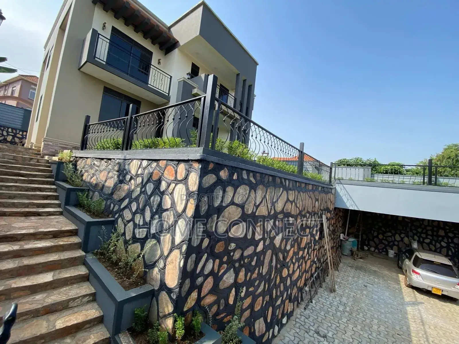 4bdrm Duplex in Lubowa, Central Division for rent