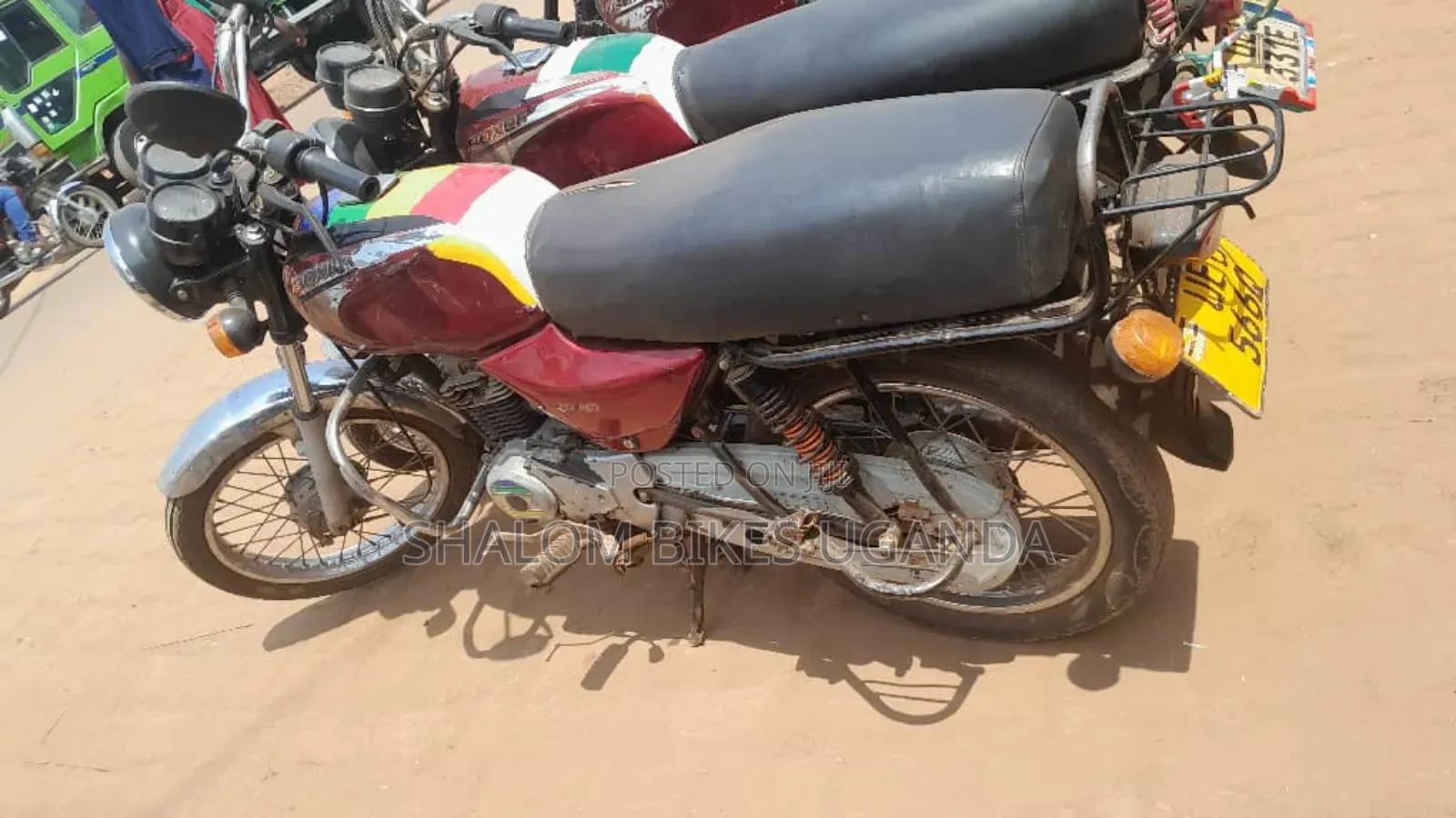 Bajaj Boxer 100 2016 Red